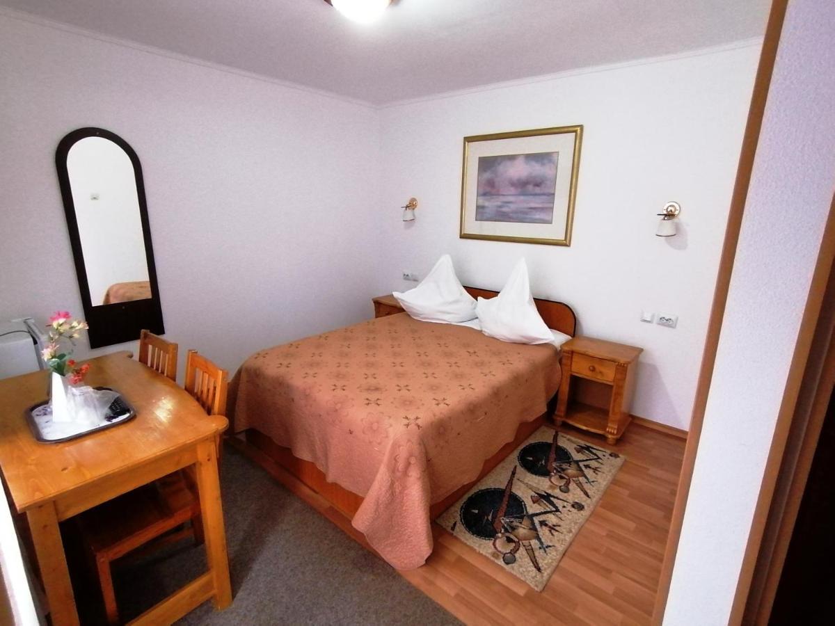 Casa Magica Buşteni Esterno foto